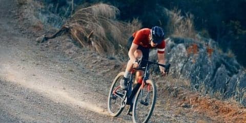 キャノンデール、どんなオフロードもこなすグラベルバイク「Topstone Carbon」発売