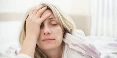 偏頭痛持ちの人はこの食べ物に気をつけよう！