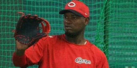 広島、土壇場で追いつかれる　フランスアが9回2死から代打佐野に同点打浴びる