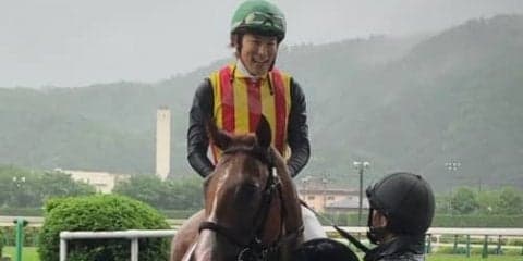日曜福島５Ｒ新馬はドゥラメンテの近親コンドゥクシオンがＶ！
