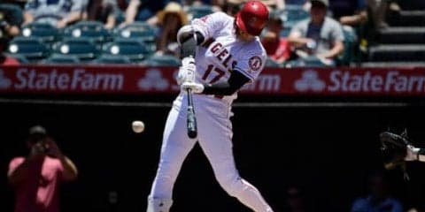 【MLB】大谷翔平の右手一本11号に名物実況驚愕「ビッグフライ！　ほぼ片手で！」