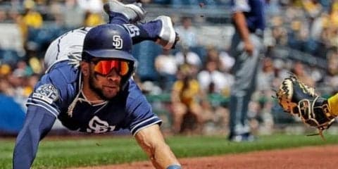 この男は誰も止められない！　快足新人・タティスJr.の“神走塁”にMLB公式注目