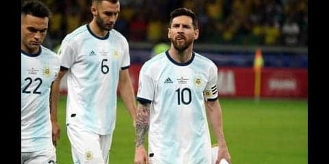 コパ敗戦もメッシが代表続投宣言。「アルゼンチンの未来は明るい」