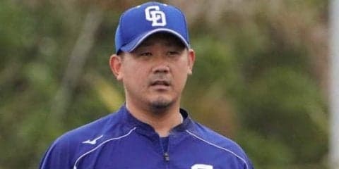 中日松坂、5回まで3安打7奪三振1失点　下半身気にする仕草も、5回無死満塁凌ぐ