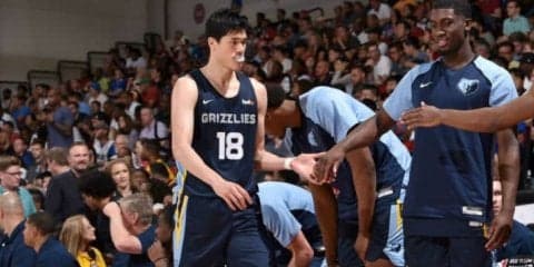 グリズリーズ渡邊雄太がグッドアピールを続ける15得点、貫録のプレーで勝利に貢献