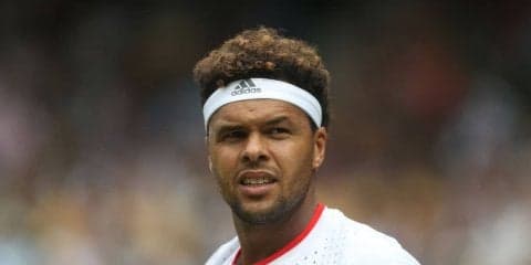 無気力プレーへの罰金制裁に、対戦相手のツォンガやジョコビッチも異論。「まるで自分のプレーが勝利に値しないかのよう」「フェアじゃない」