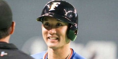日本ハム杉谷のリアクションに注目　右ふくらはぎ死球で絶叫「あ、痛ぇ～！！」