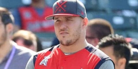 【MLB】球宴でもスカッグスを追悼　トラウト＆ラステラは「45」で参加、全選手ユニにワッペン
