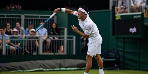 錦織が3戦連続ストレート勝ち。好調のサーブが原動力に