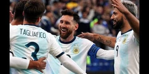 メッシ、審判、VAR…ブラジル人記者が選ぶコパ・アメリカのワースト10