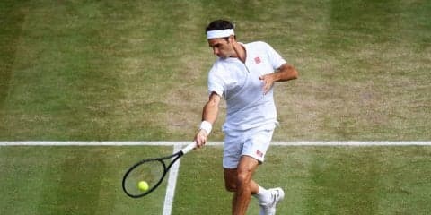 【速報】フェデラーが第2セットを落とし、セットカウント1-1に。ナダルとの準決勝[ウィンブルドン]