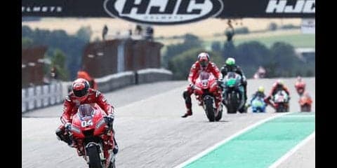 ドゥカティは欠点を改善できるか。ドヴィツォオーゾの忍耐も限界だ