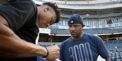 【MLB】NBA24歳スターの“意外”な弱点をヤ軍公開　ファンは大喜び「これは気に入った」