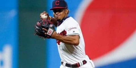 【MLB】「リンドーアは掃除機だ」しなやかな逆シングル好捕をファン称賛「クリーンだね」