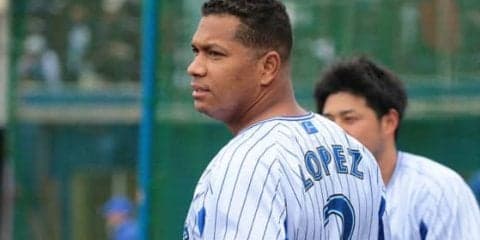 DeNAロペスが初回先制21号3ラン！　8連勝中の中日は勝ち頭の柳が被弾