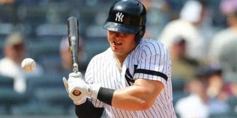 【MLB】見るだけでも痛い…ヤ軍大砲の“147キロ顎死球”にNY放送局警告「閲覧注意」