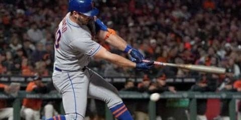 球宴HRダービーVの新人大砲のバット折りにMLB公式注目　「まるでのこぎりで切ったよう」