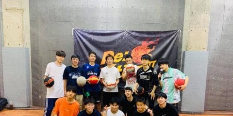 日本最大級のフリースタイルフットボールチーム “Air Technician”がスクールを開講！