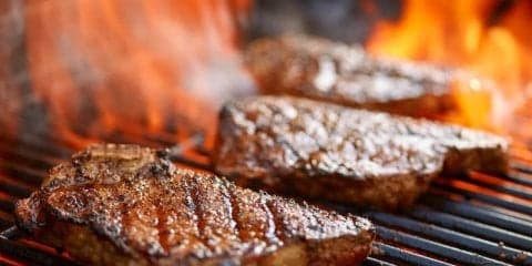 栄養満点！ 食べて健康的にやせられる「お肉ダイエット」の極意！