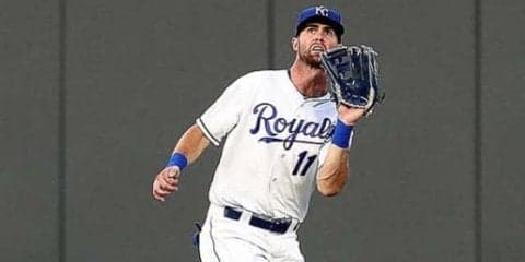 【MLB】メジャー今季最速の162キロ補殺に米驚愕　「なんてこった」「ロイヤル・キャノン」