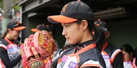 【女子プロ野球】「何のS？」加藤優の可愛い“Sポーズ”にファン徹底討論「恋チュン？」「元気玉？」