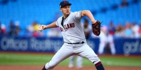 バウアー“怒りの大遠投”でMLBから罰金処分　指揮官「今後の対応を話し合う」