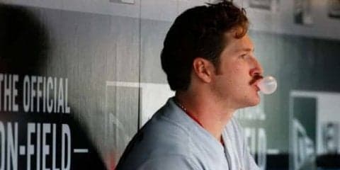 【MLB】元Gマイコラスが二塁手の捕球を“妨害”!?　米メディア批判「がっつり手を掴んでた」
