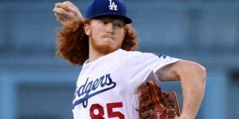 【MLB】初奪三振動画にファン「あの髪…」　198cmの長髪カーリーヘア剛腕が衝撃デビュー