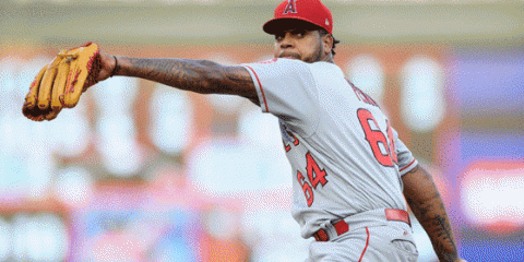 【MLB】エンゼルス先発右腕が緊急降板　チームトップ8勝も2回守備で右膝捻挫