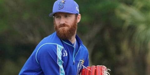 DeNA、右手小指骨折のパットン帰国を発表　整復手術を受けるため、処分は再来日後