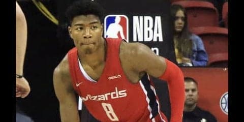 八村塁の開幕スタメンはありか。現地記者「放り込むべきではない」