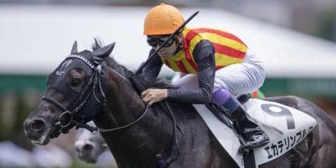 【日曜札幌/5R新馬】武豊「併せてからようやくスイッチが…」エカテリンブルクが断然の人気に応える