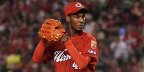 広島アドゥワ、痛恨の押し出し死球…初回3四死球3安打4失点