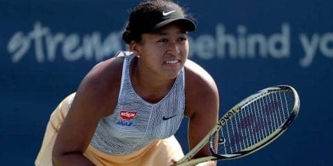 大坂なおみ 左膝に違和感を覚え、途中棄権。ベスト4ならず