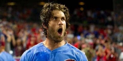 劇的満弾の346億円男ハーパーは「年俸少ない」!?　MLB公式の投稿にファン「過大評価」