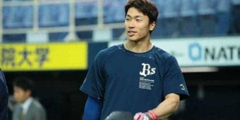 オリックス安達、4回守備から途中交代「疲労の蓄積による体調不良」