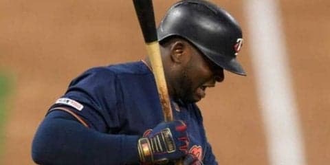 【MLB】痛烈ライナーが背後のダグアウトへ直接…ゾッとするシーンに解説者も「怖い」