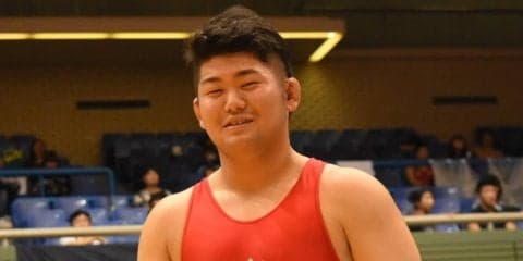 【レスリング部】　インカレ初日、森田があすへ残留を決める