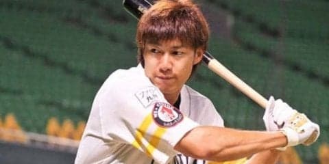 ホークス柳田が復帰初本塁打！　137日ぶりの5号ソロは左翼席への豪快弾