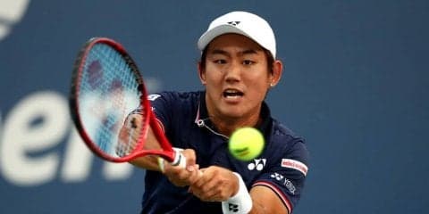 西岡 熱戦を制し4年ぶり2度目の初戦突破。次戦は世界61位のロペスと