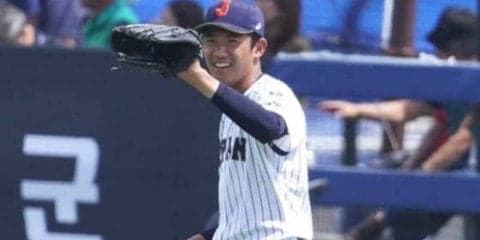 【U-18W杯】奥川が代表初出場！　投手ではなく代打で登場、内野安打を放つ