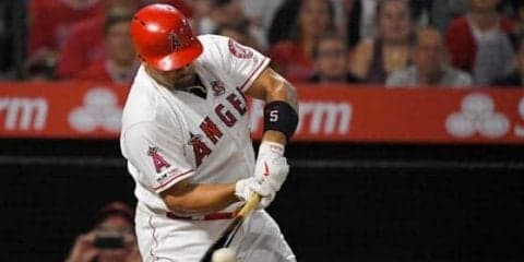 【MLB】プホルスが“記録づくし”の3ラン　歴代14位タイの3184安打＆17度目シーズン20発