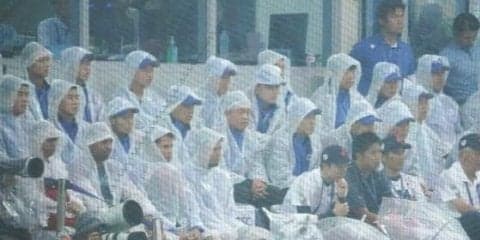 【U-18W杯】日本と米国の一戦を韓国が偵察　バックネット裏にズラリ陣取り目を光らせる