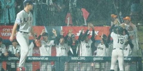 【U-18W杯】日本、2イニング連続打者一巡！　打線爆発で4連覇中の米国を10点リード