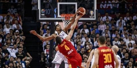 ワンマンチームを否定するアデトクンボ「チームで最も重要なのは自分ではない」