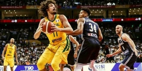 NBAから消えたバレジャオ、アデトクンボを上回るプレーでブラジルを勝利に導く