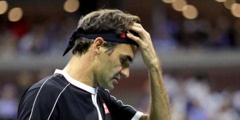 【速報】フェデラー フルセット激闘の末準々決勝で敗退。トレーナーを呼ぶなど故障の心配も