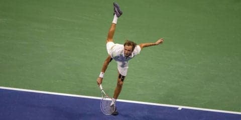 メドベージェフ、快進撃の理由は「少林拳の心得」？！