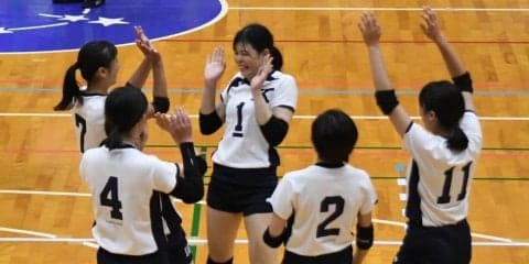【バレーボール部女子】　開幕白星スタートも、課題浮き彫りに