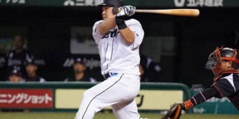 西武中村、5回に同点に追いつくタイムリー！　右前適時打で自身3度目の120打点到達